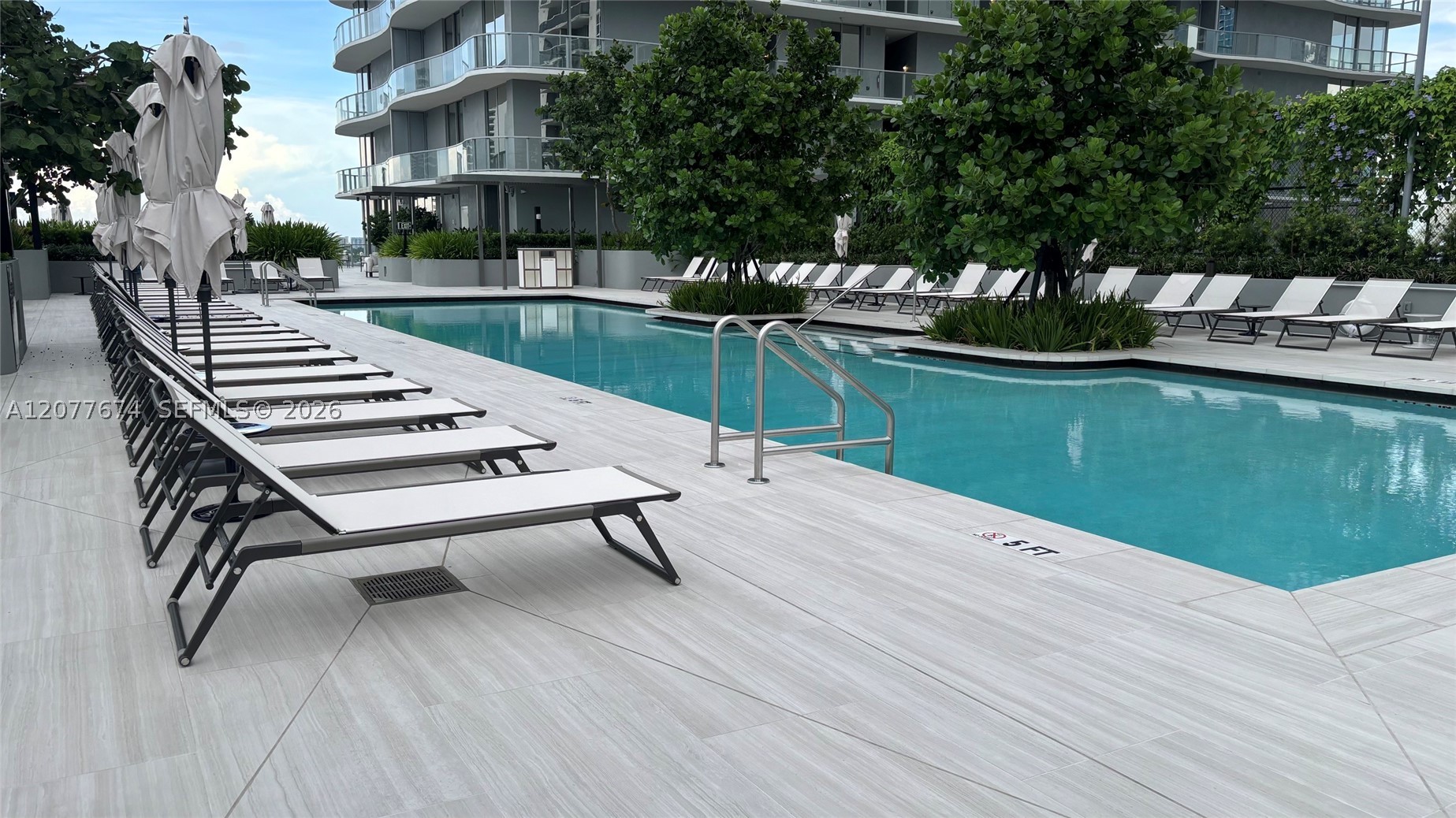 1400 Biscayne Blvd #2106, Miami FL 33132