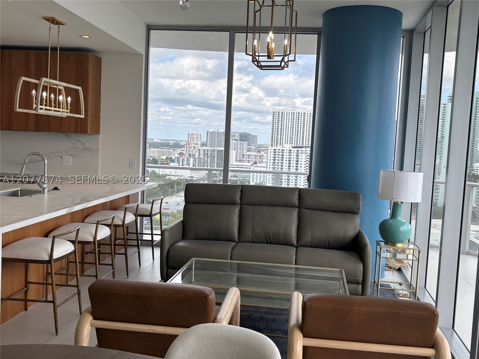 1400 Biscayne Blvd #2106, Miami FL 33132