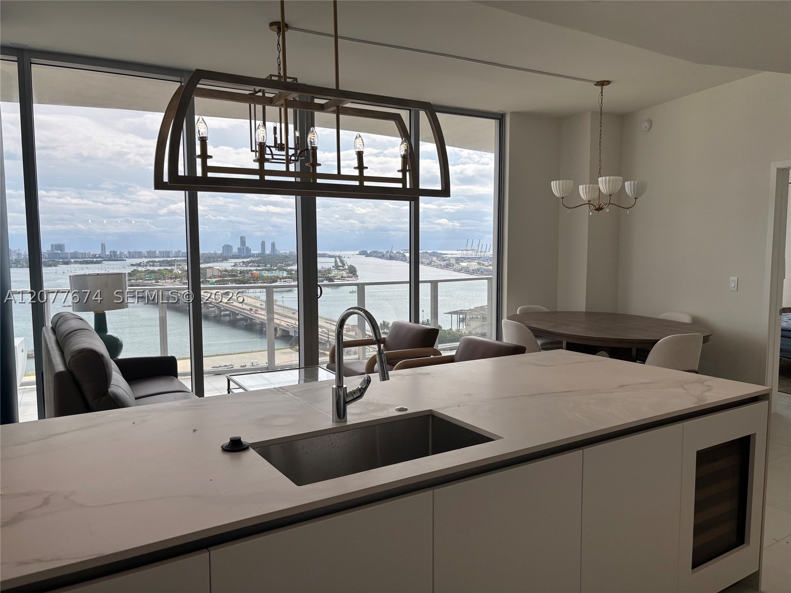 1400 Biscayne Blvd #2106, Miami FL 33132