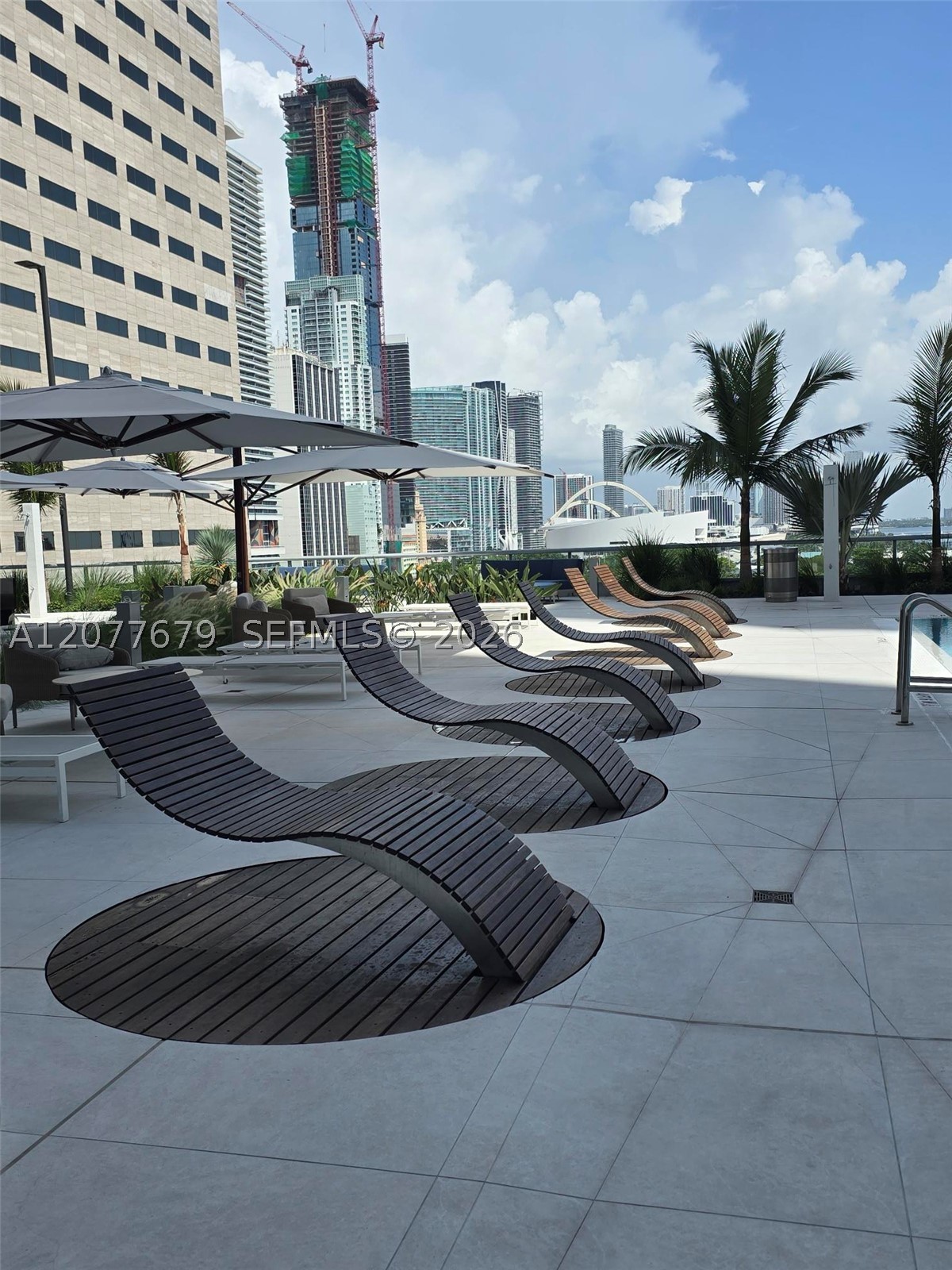 325 S Biscayne Blvd #3115, Miami FL 33131
