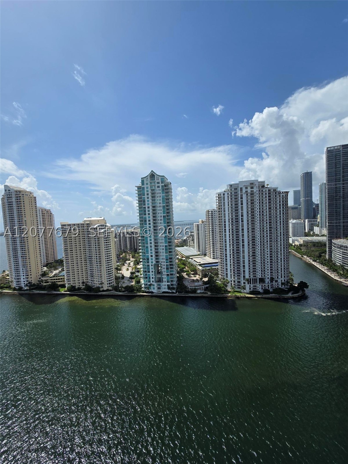 325 S Biscayne Blvd #3115, Miami FL 33131