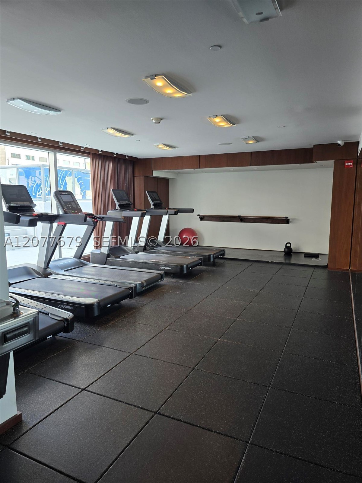 325 S Biscayne Blvd #3115, Miami FL 33131
