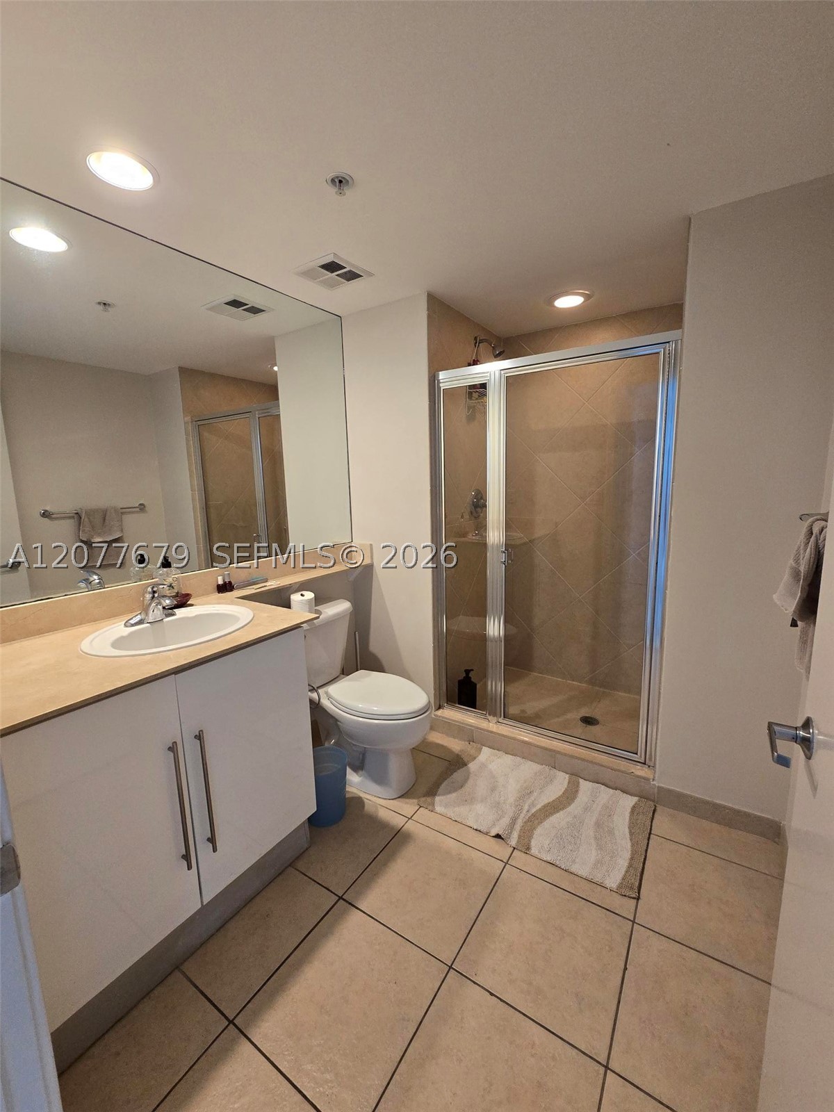 325 S Biscayne Blvd #3115, Miami FL 33131