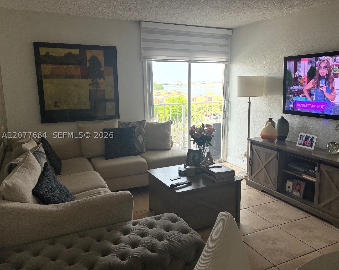 4550 NW 9th St #821E, Miami FL 33126
