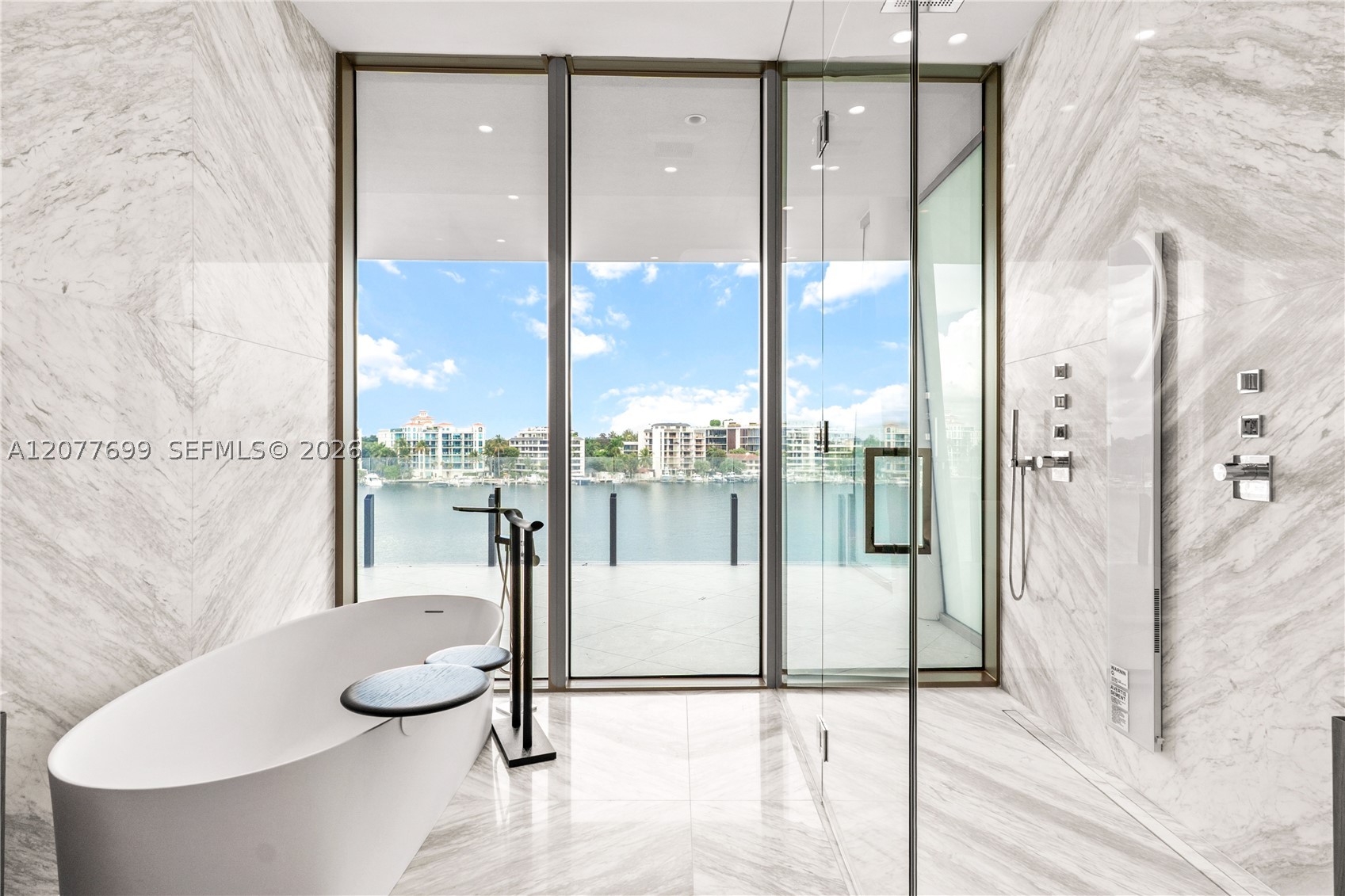 5 Grove ISle #L405, Miami FL 33133