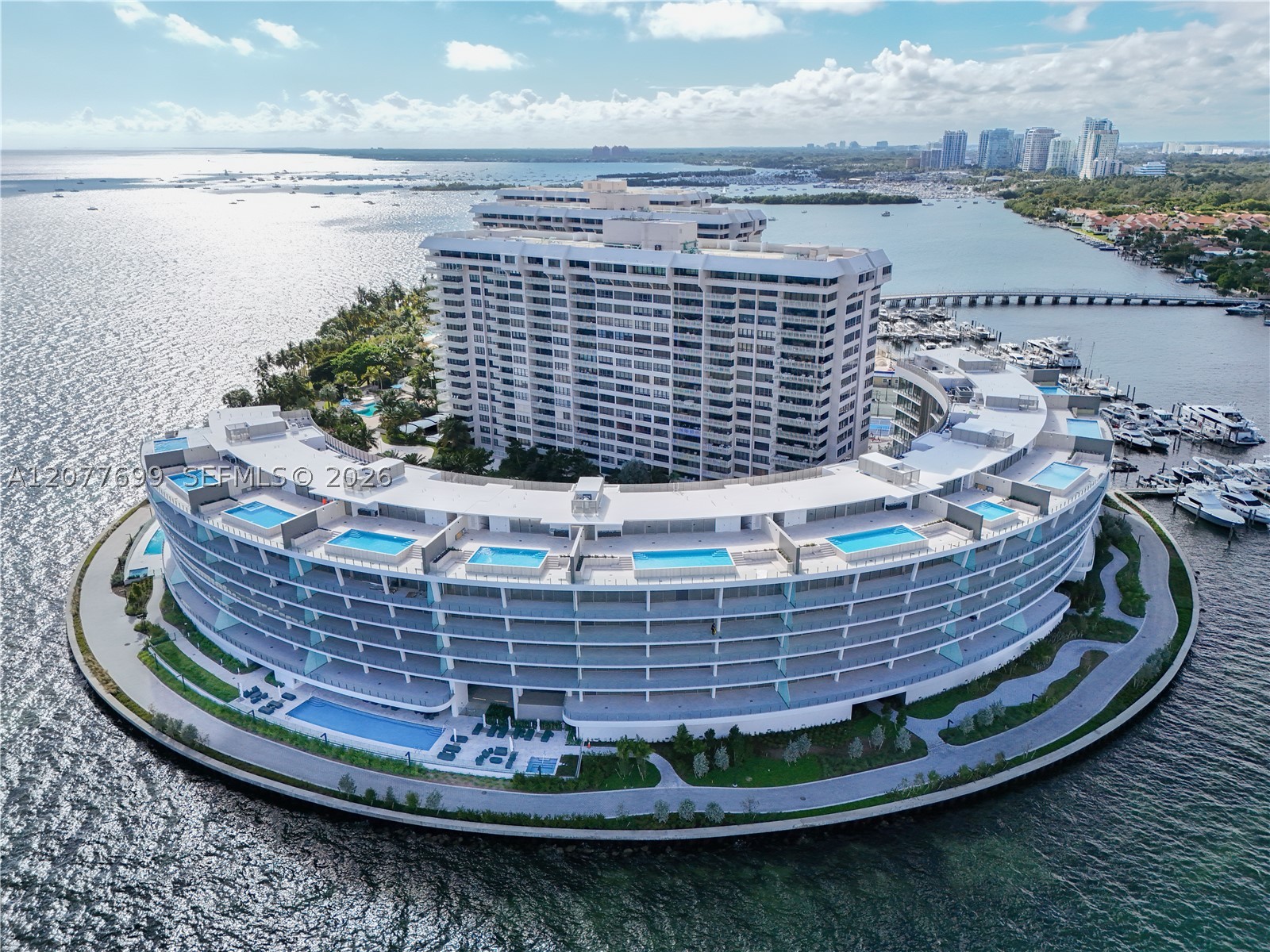 5 Grove ISle #L405, Miami FL 33133