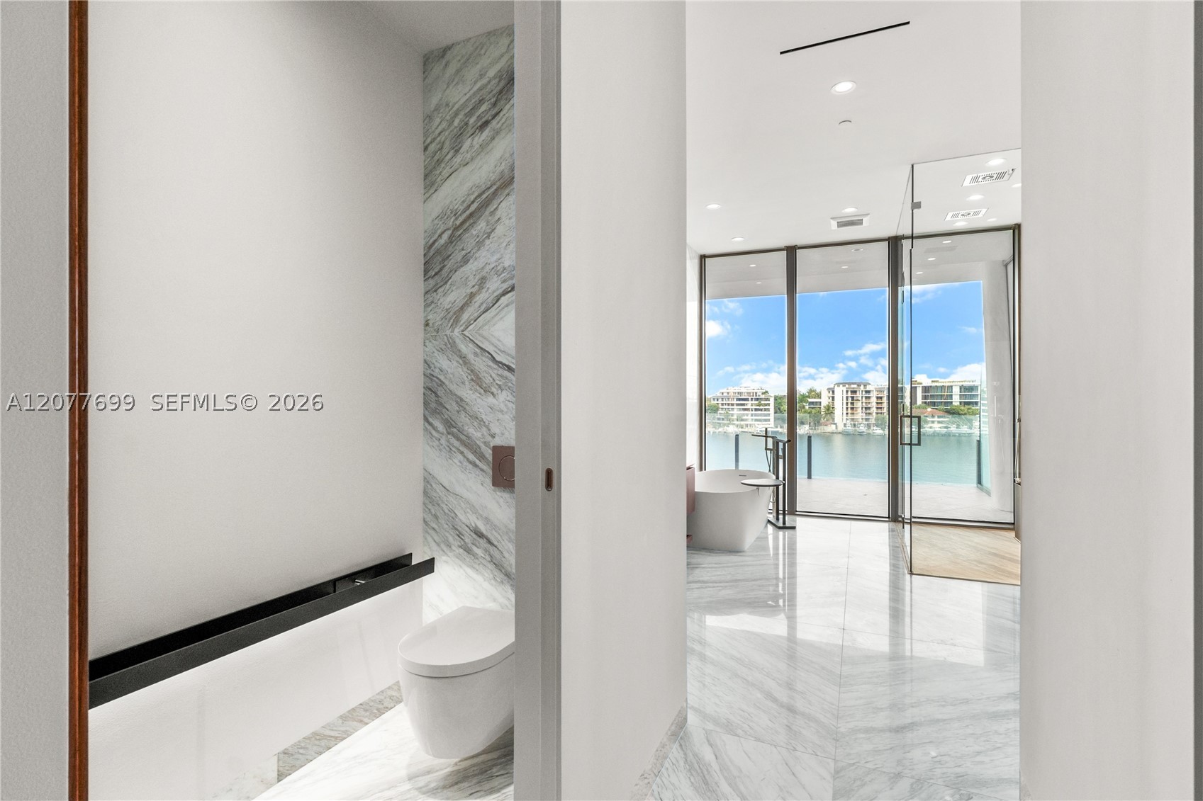 5 Grove ISle #L405, Miami FL 33133