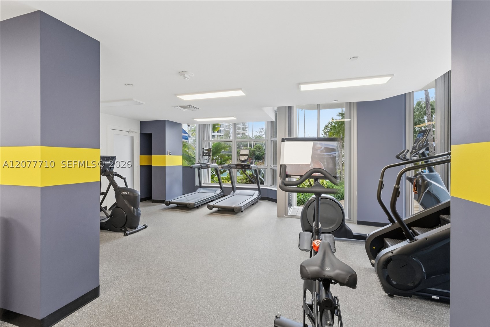 3500 Mystic Pointe Dr #104, Aventura FL 33180