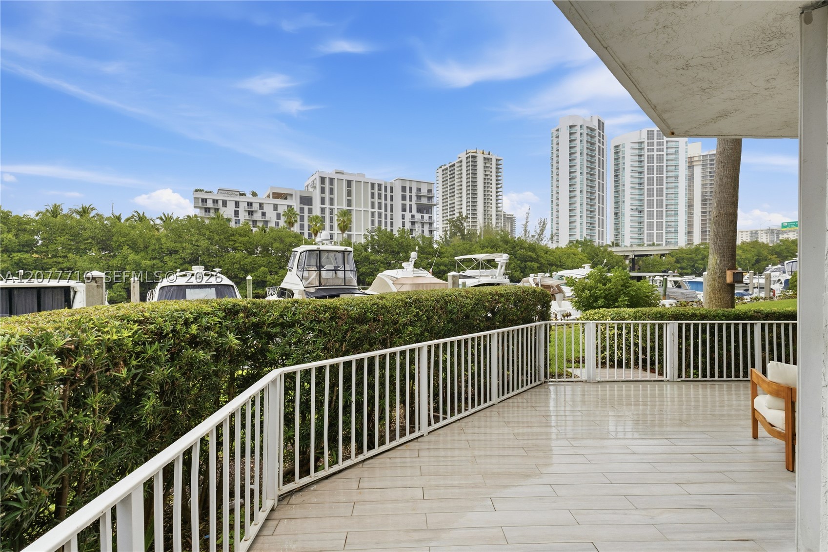 3500 Mystic Pointe Dr #104, Aventura FL 33180