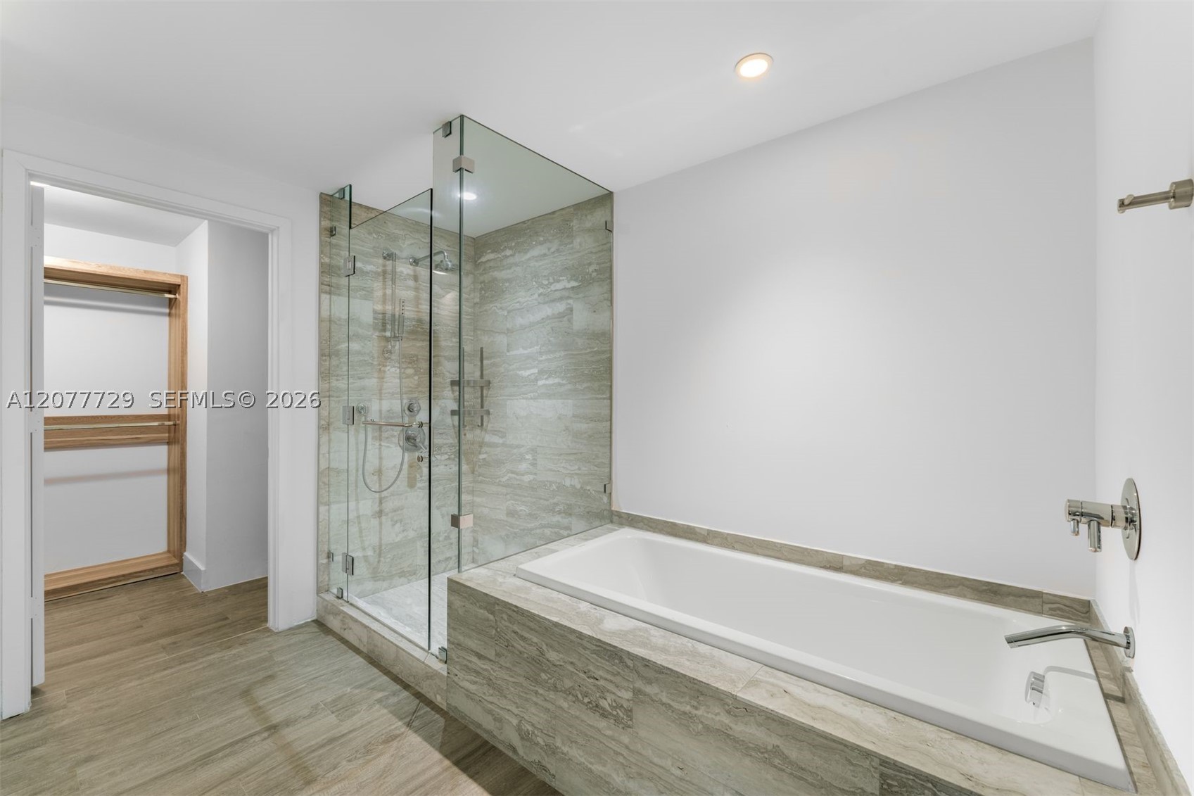 2900 NE 7th Ave #1409, Miami FL 33137