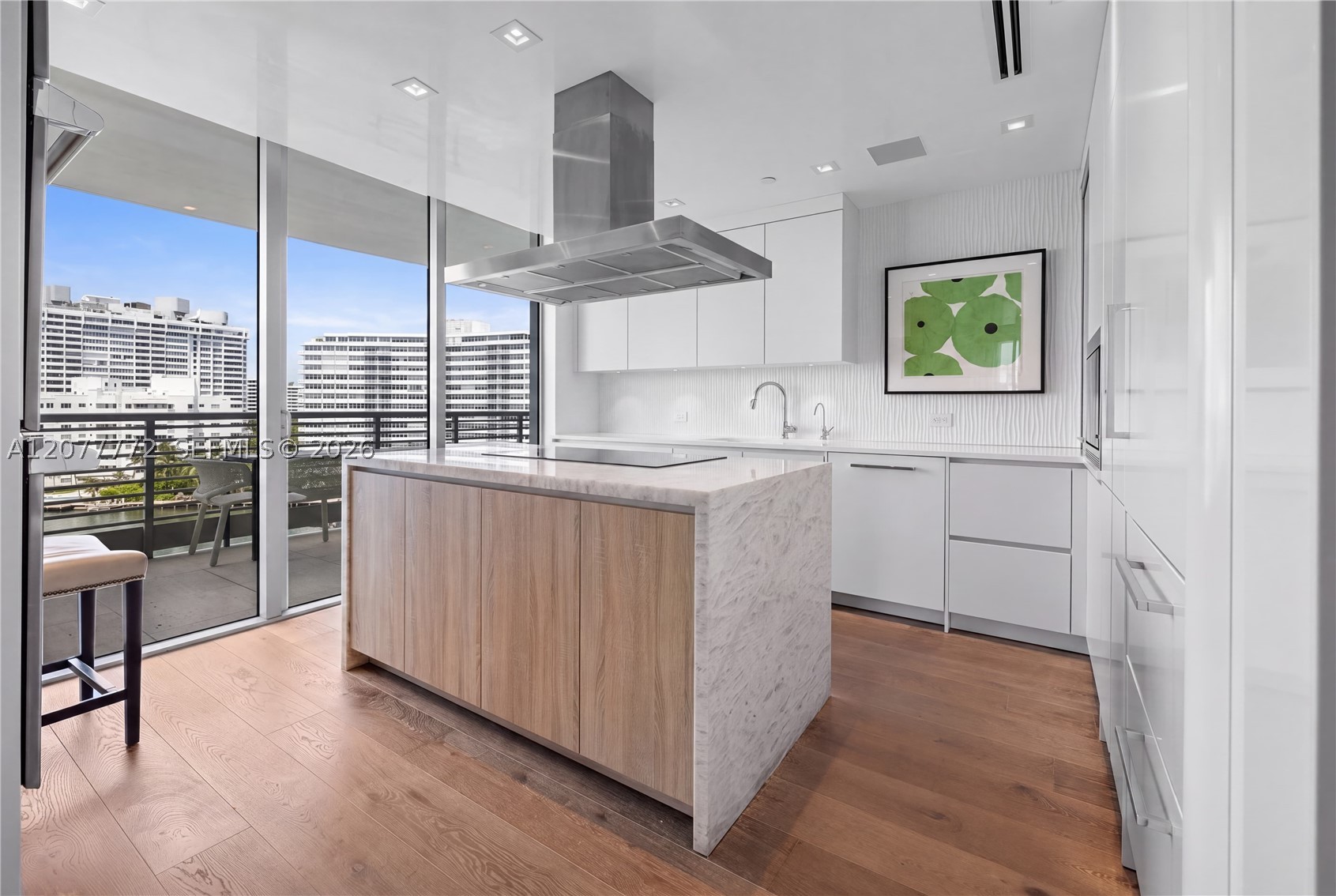 1445 16th St #902, Miami Beach FL 33139
