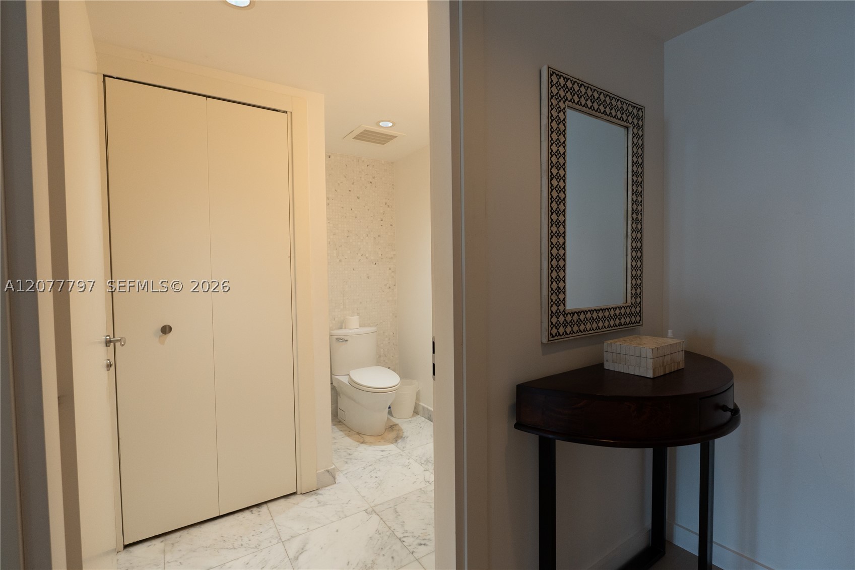 200 Biscayne Boulevard Way #3305, Miami FL 33131