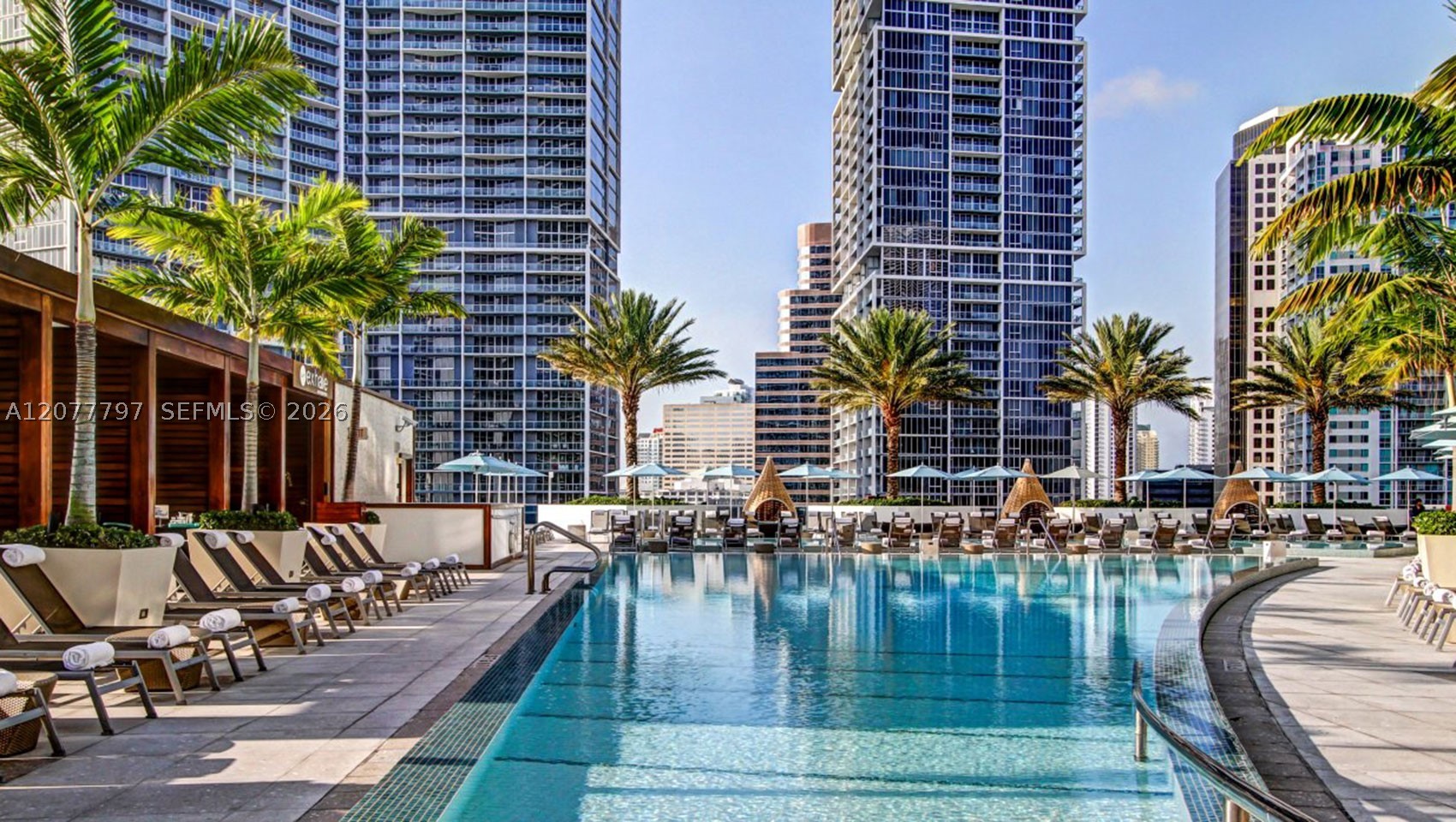 200 Biscayne Boulevard Way #3305, Miami FL 33131