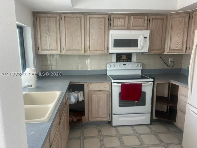 15821 SW 102nd Ct, Miami FL 33157