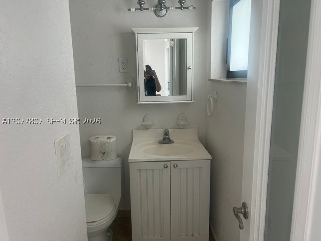 15821 SW 102nd Ct, Miami FL 33157