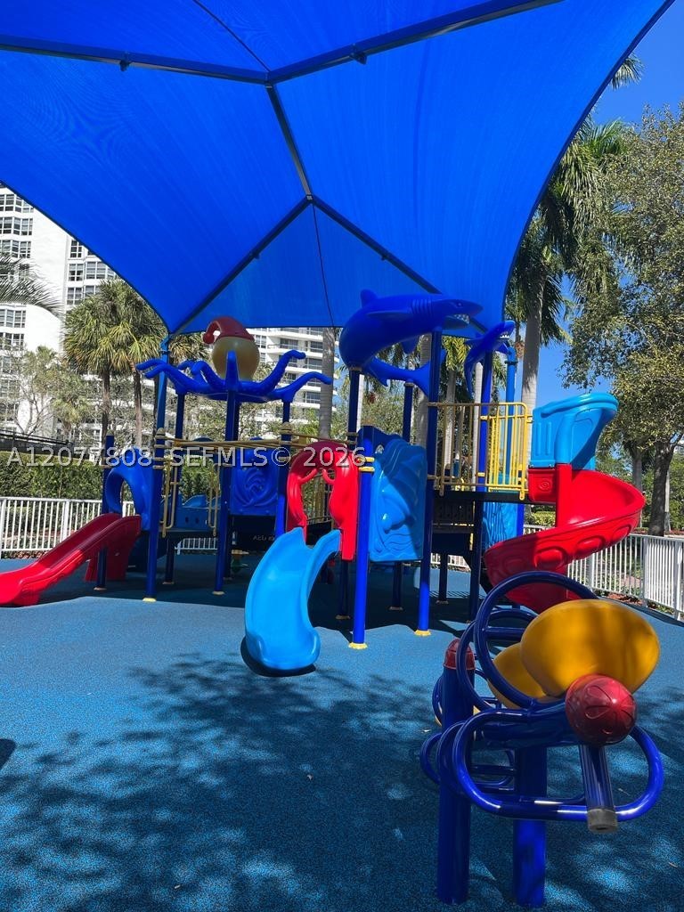 3530 Mystic Pointe Dr #3207, Aventura FL 33180