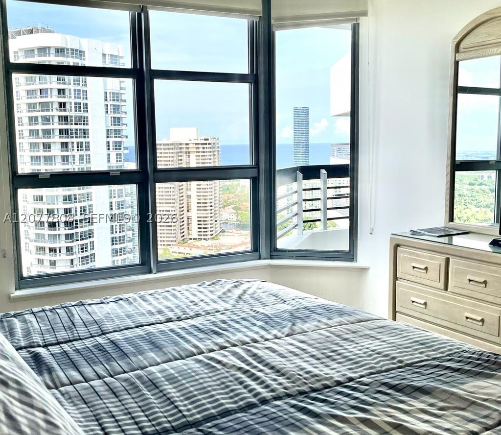 3530 Mystic Pointe Dr #3207, Aventura FL 33180