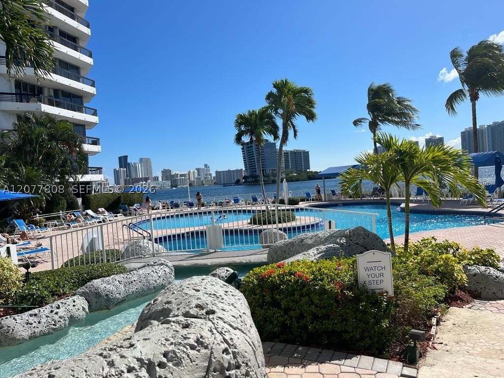 3530 Mystic Pointe Dr #3207, Aventura FL 33180