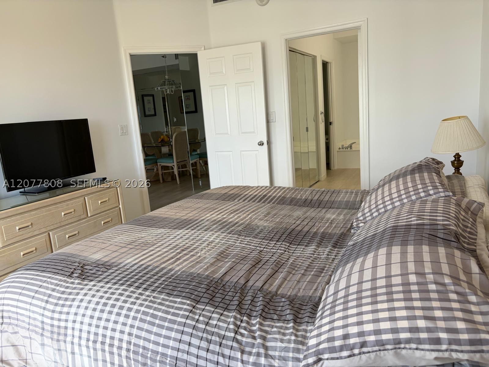 3530 Mystic Pointe Dr #3207, Aventura FL 33180