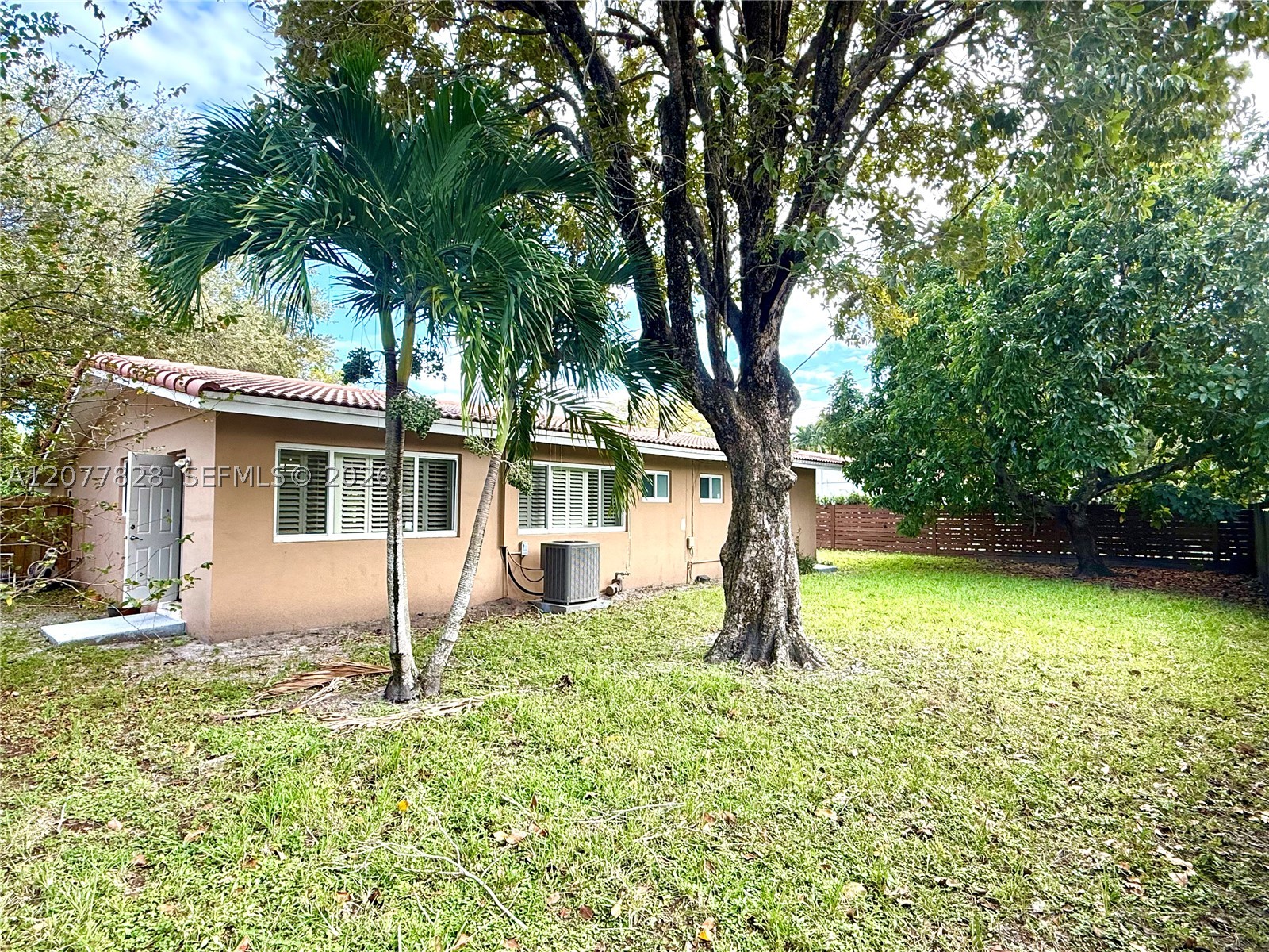 1340 Miami Springs Ave #o, Miami Springs FL 33166