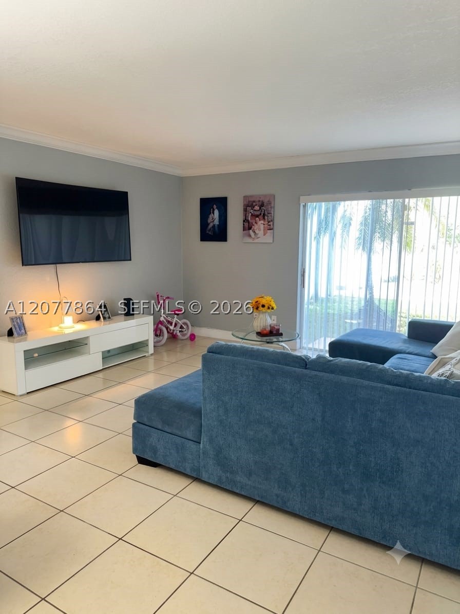 Miami FL 33173 - A12077864