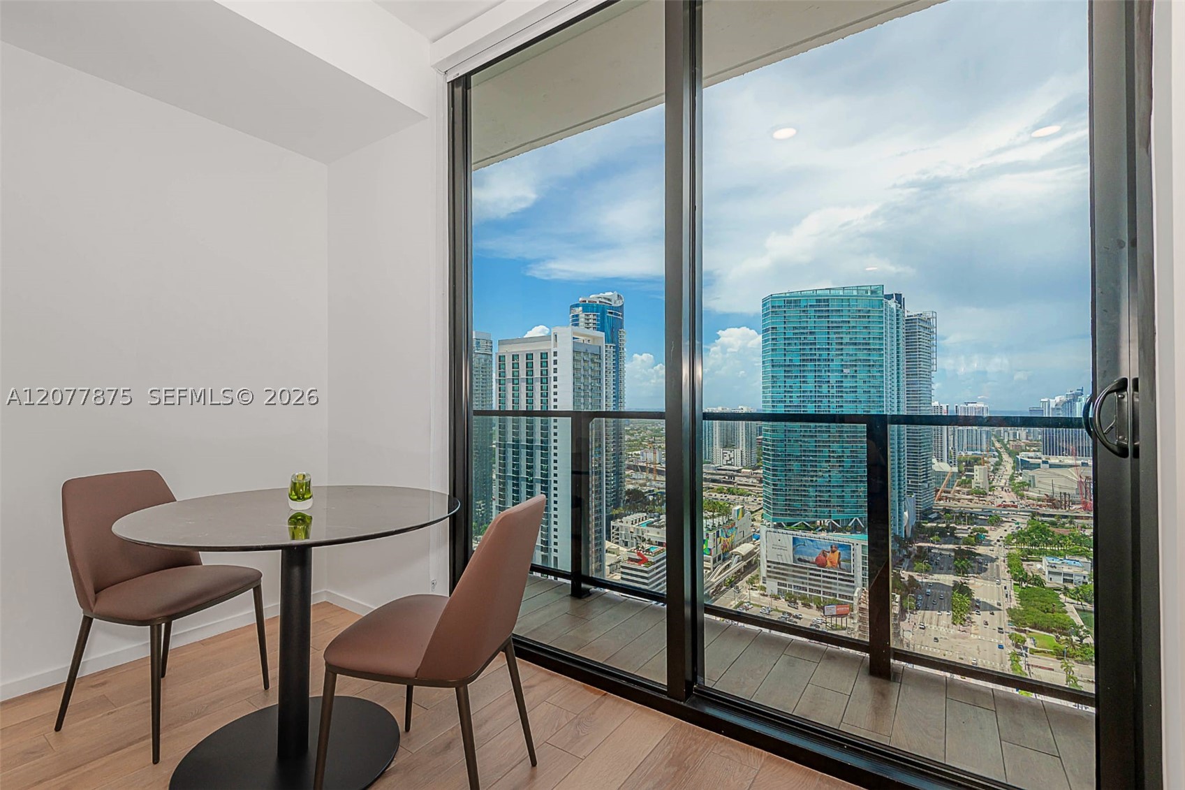 398 NE 5th St #3104, Miami FL 33132