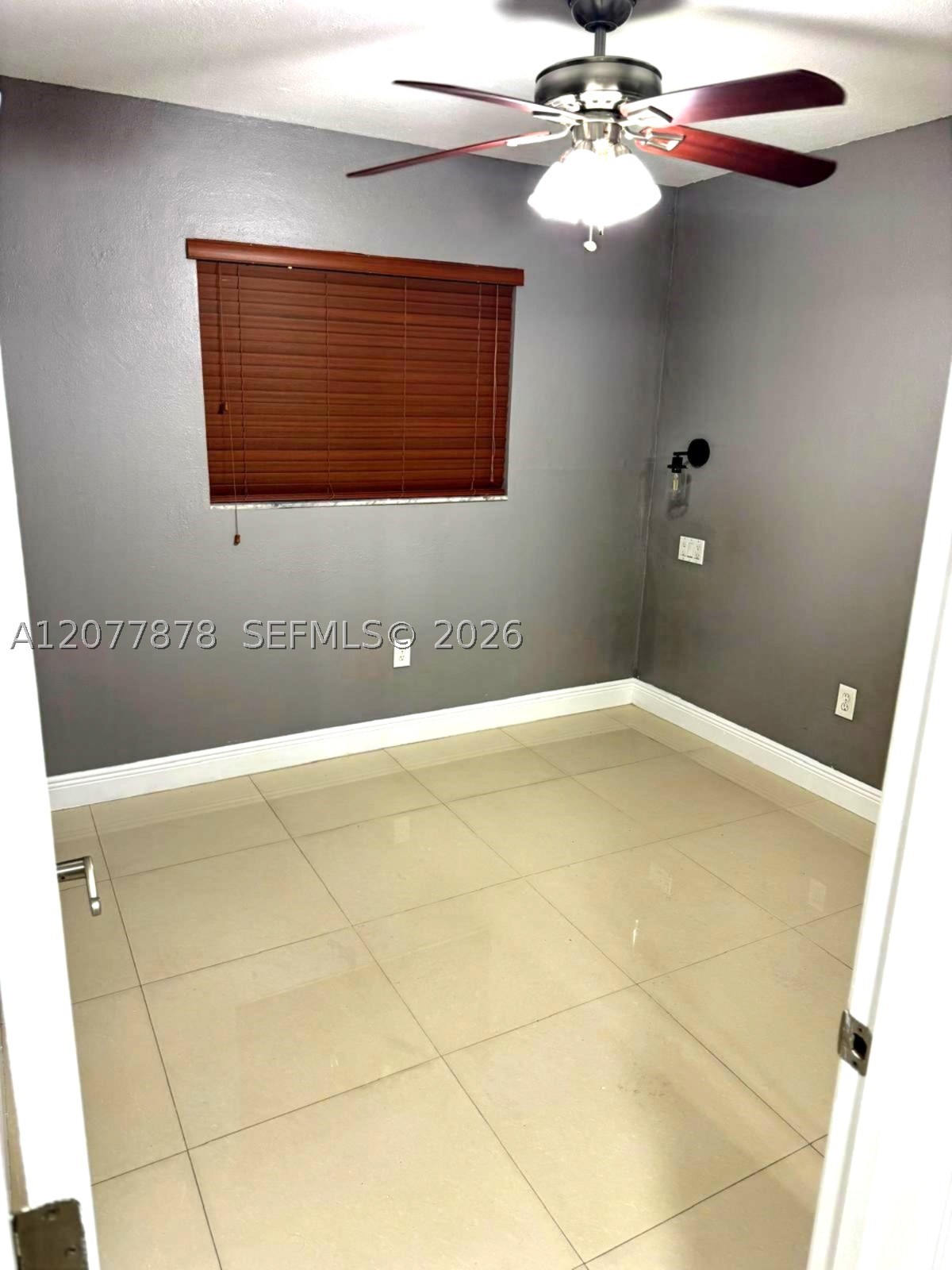 5461 W 24th Ave #25, Hialeah FL 33016