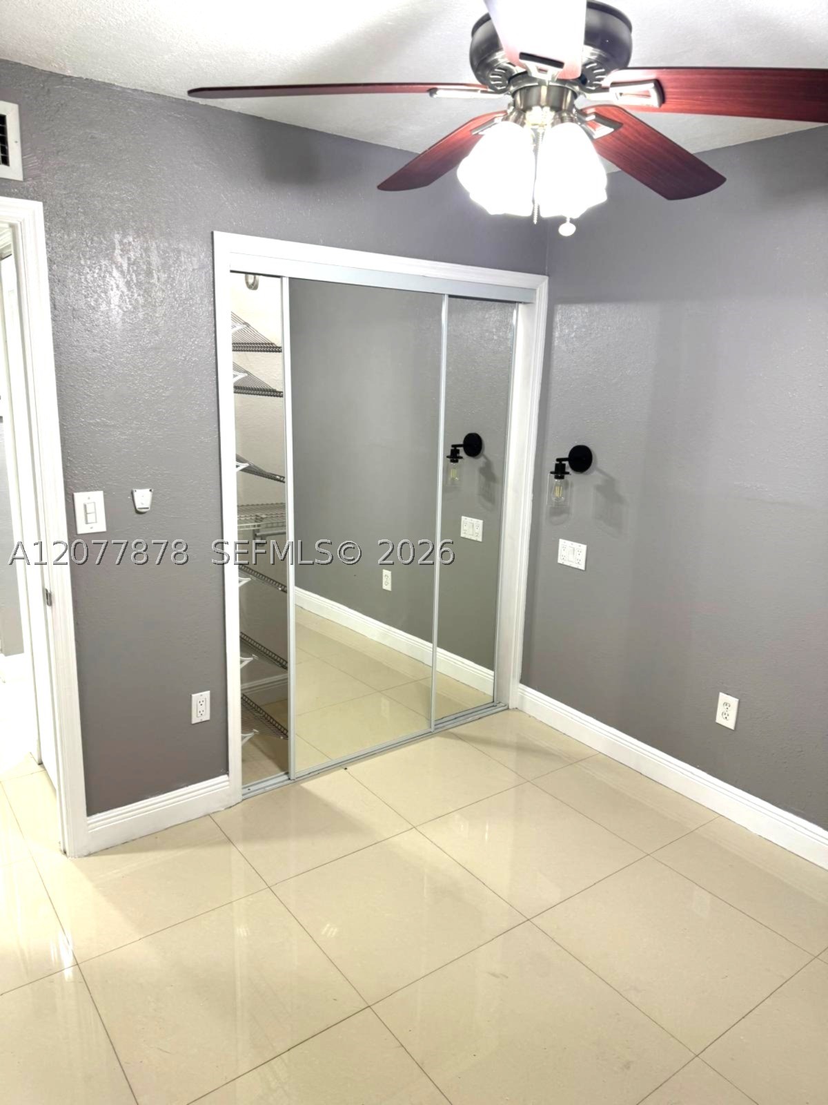 5461 W 24th Ave #25, Hialeah FL 33016