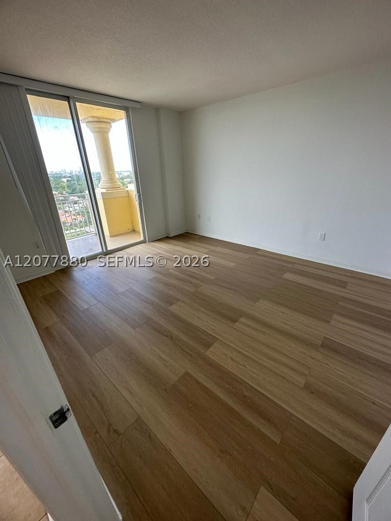 215 SW 42nd Ave #PH11, Miami FL 33134