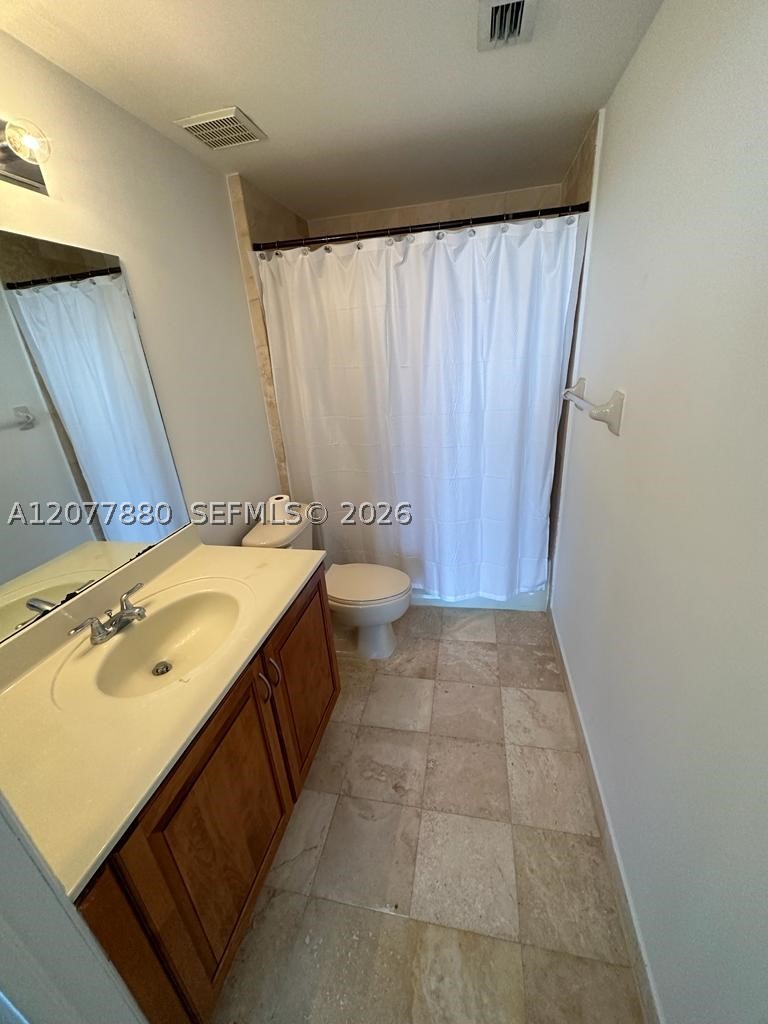 215 SW 42nd Ave #PH11, Miami FL 33134
