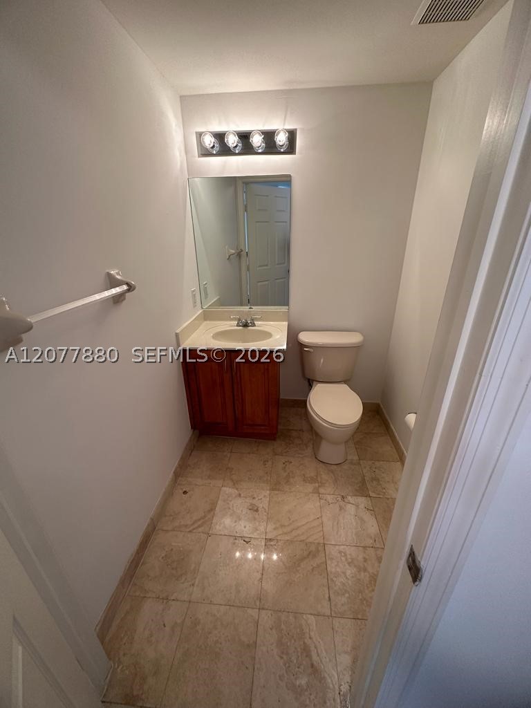 215 SW 42nd Ave #PH11, Miami FL 33134