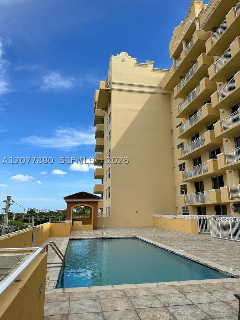215 SW 42nd Ave #PH11, Miami FL 33134