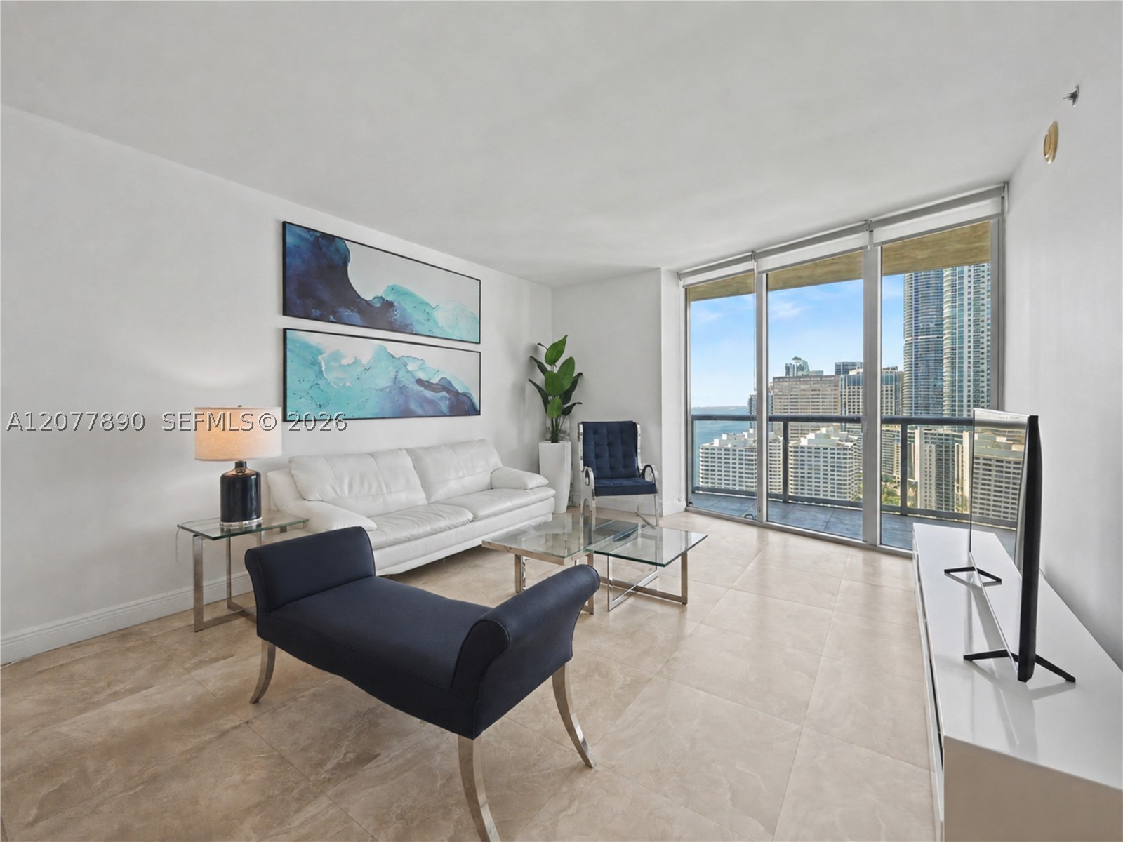 495 Brickell Ave #2707, Miami FL 33131
