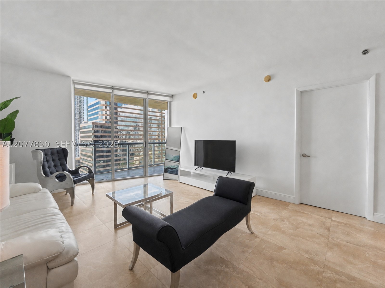 495 Brickell Ave #2707, Miami FL 33131