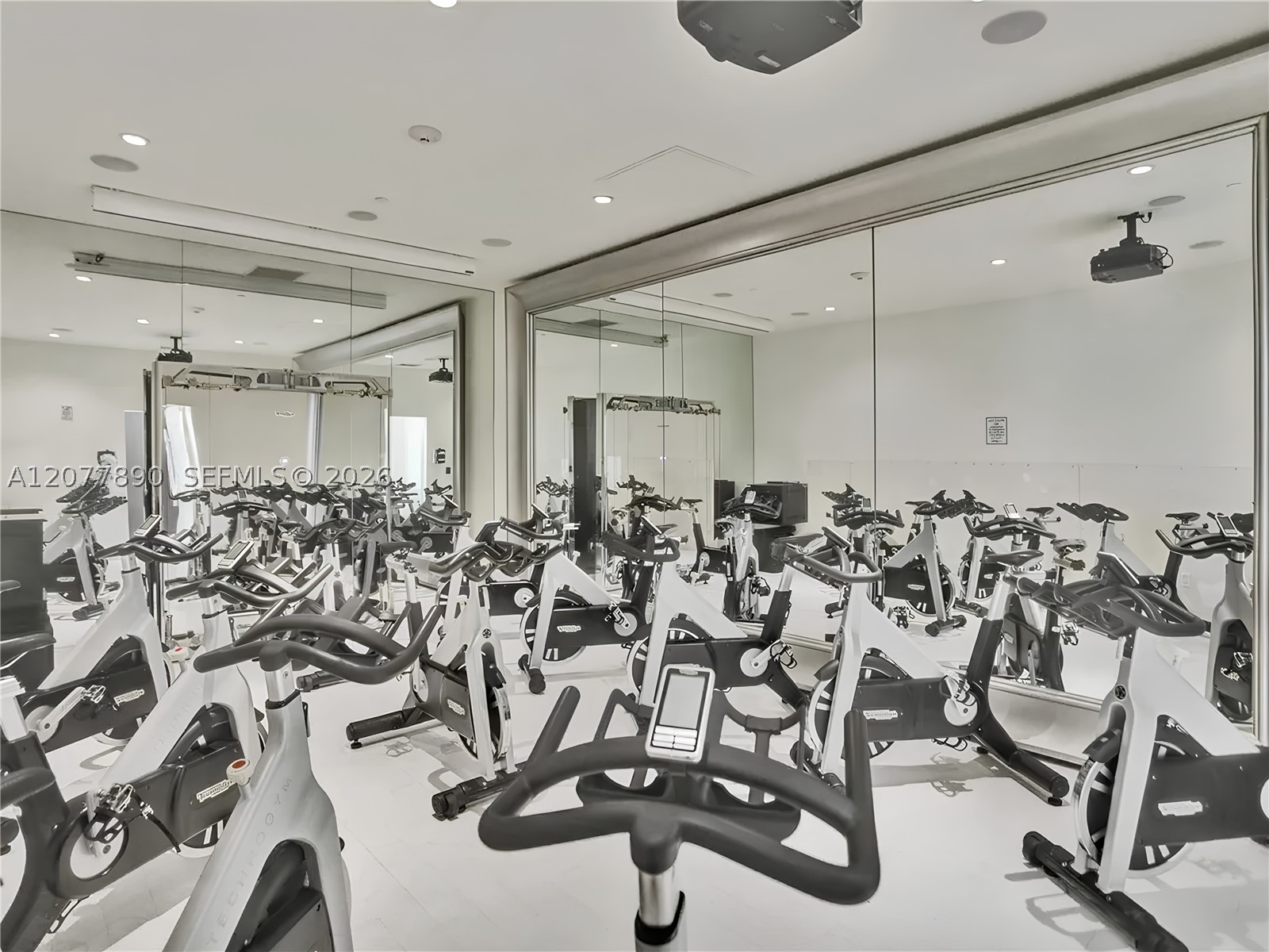 495 Brickell Ave #2707, Miami FL 33131