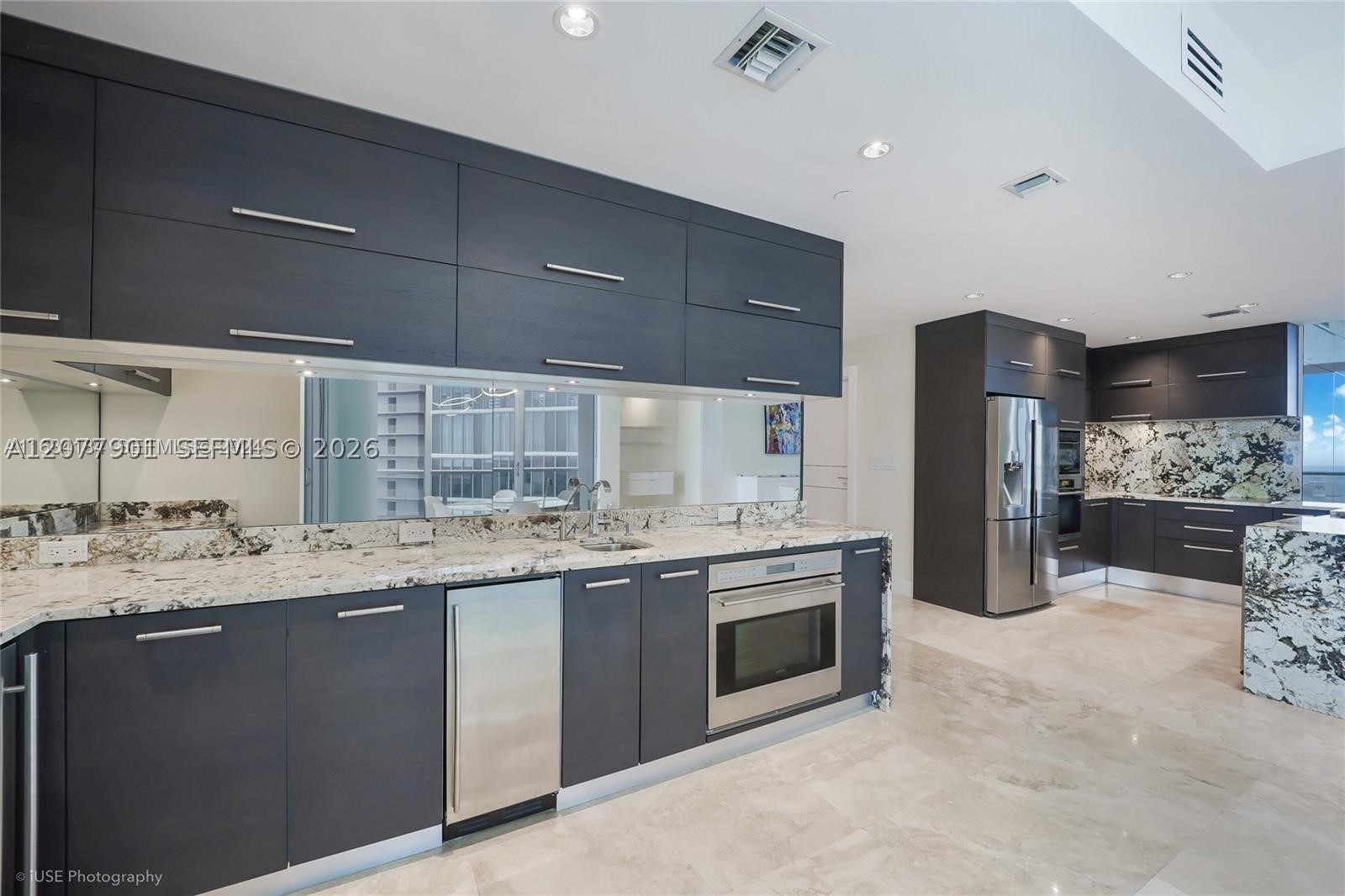 900 Biscayne Blvd #5001, Miami FL 33132