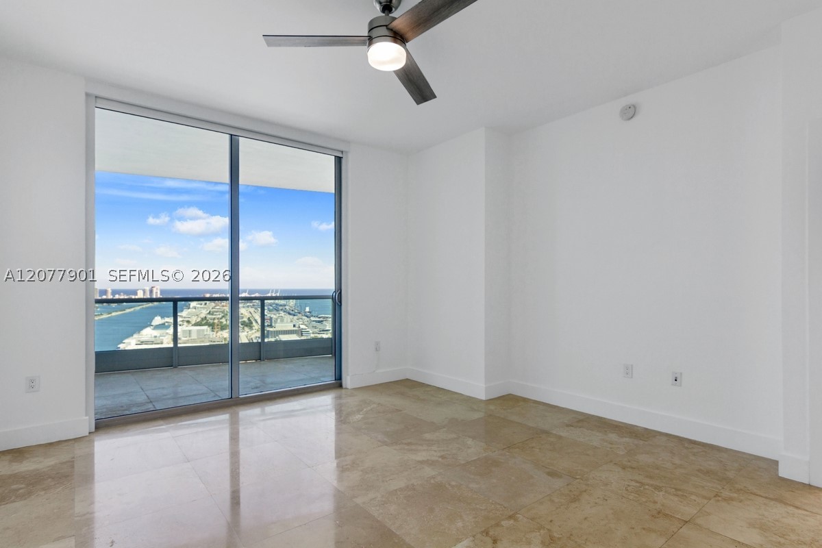 900 Biscayne Blvd #5001, Miami FL 33132