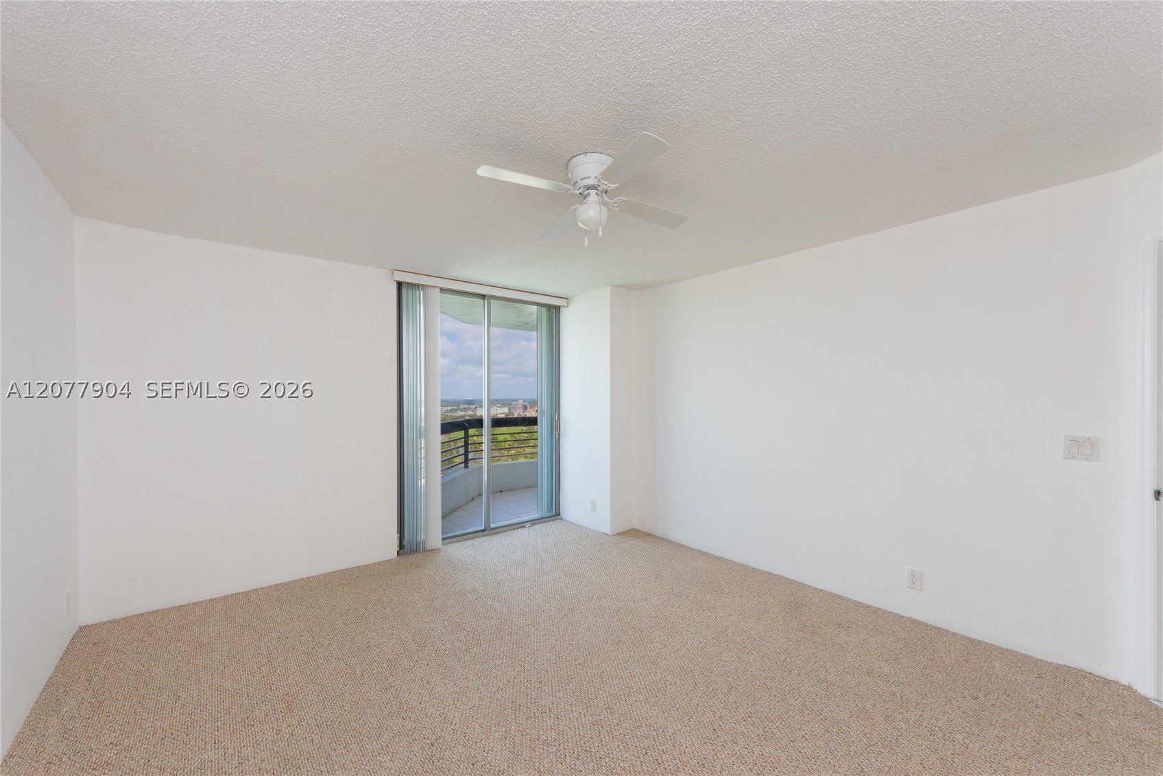 3500 MYSTIC POINTE DR #2202, Aventura FL 33180