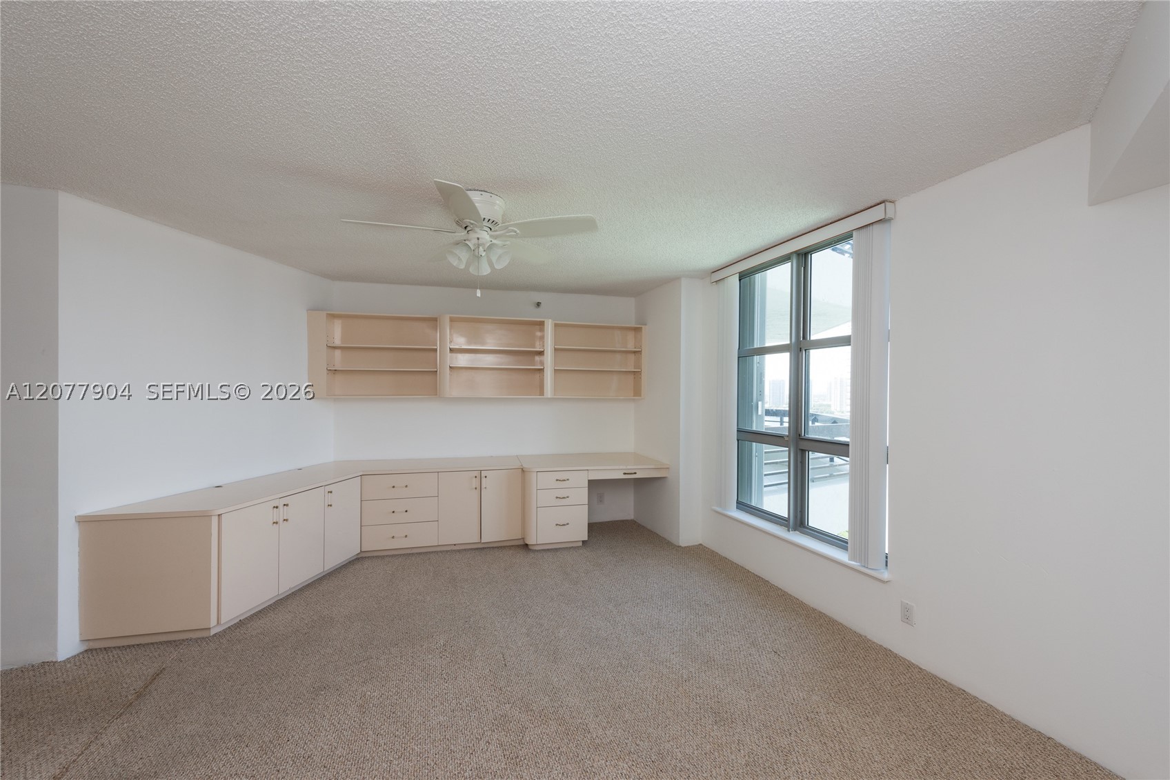 3500 MYSTIC POINTE DR #2202, Aventura FL 33180