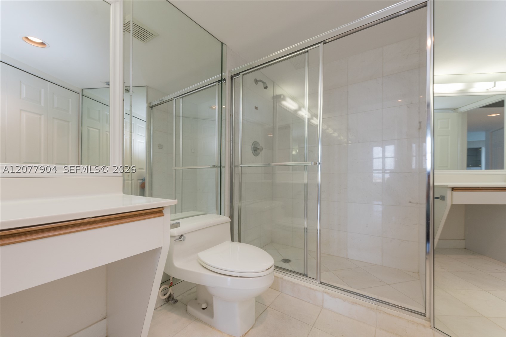 3500 MYSTIC POINTE DR #2202, Aventura FL 33180