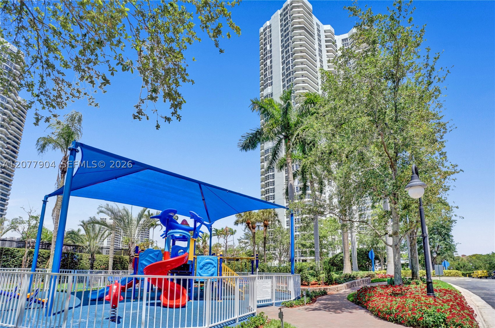 3500 MYSTIC POINTE DR #2202, Aventura FL 33180