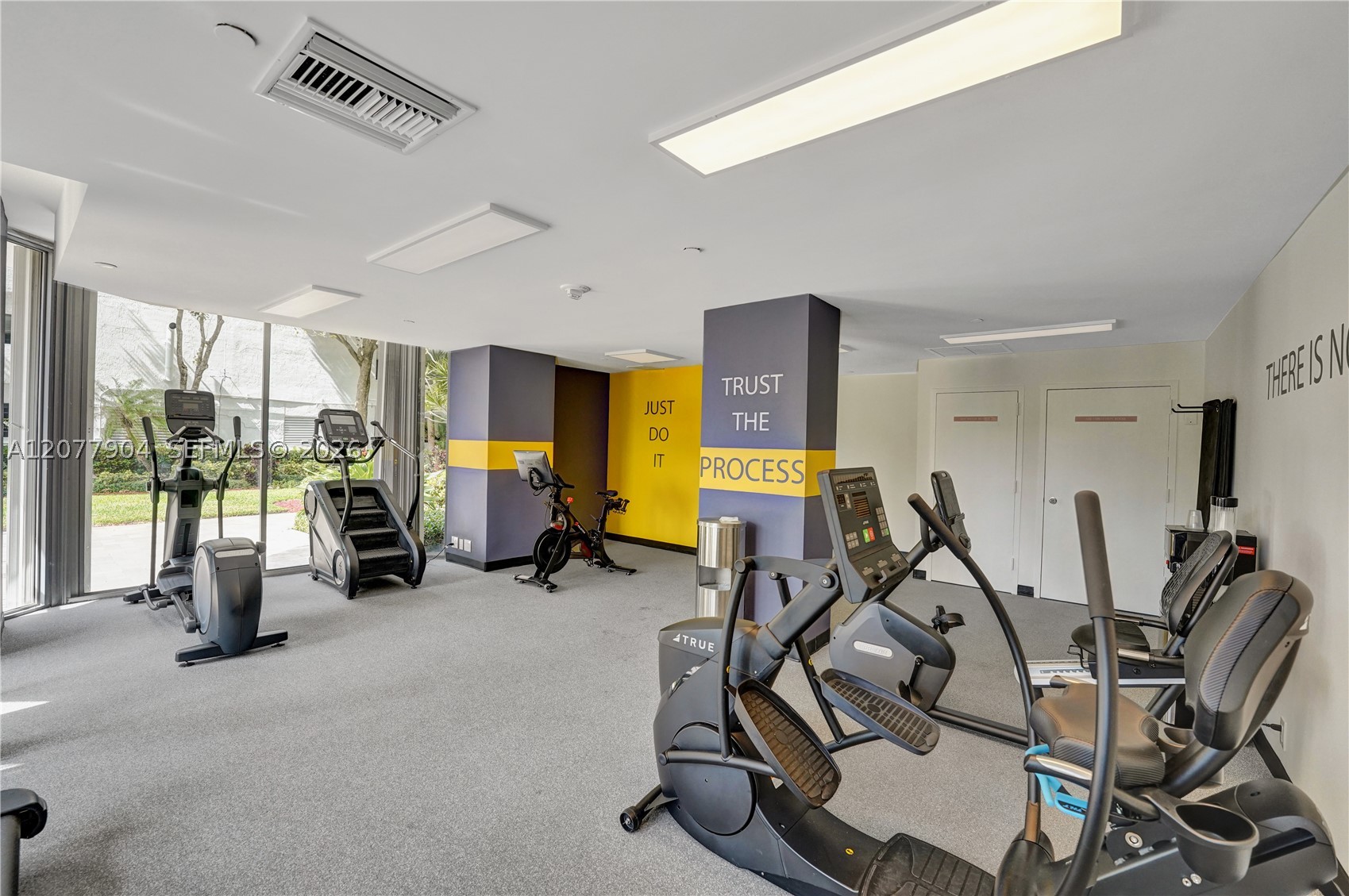 3500 MYSTIC POINTE DR #2202, Aventura FL 33180