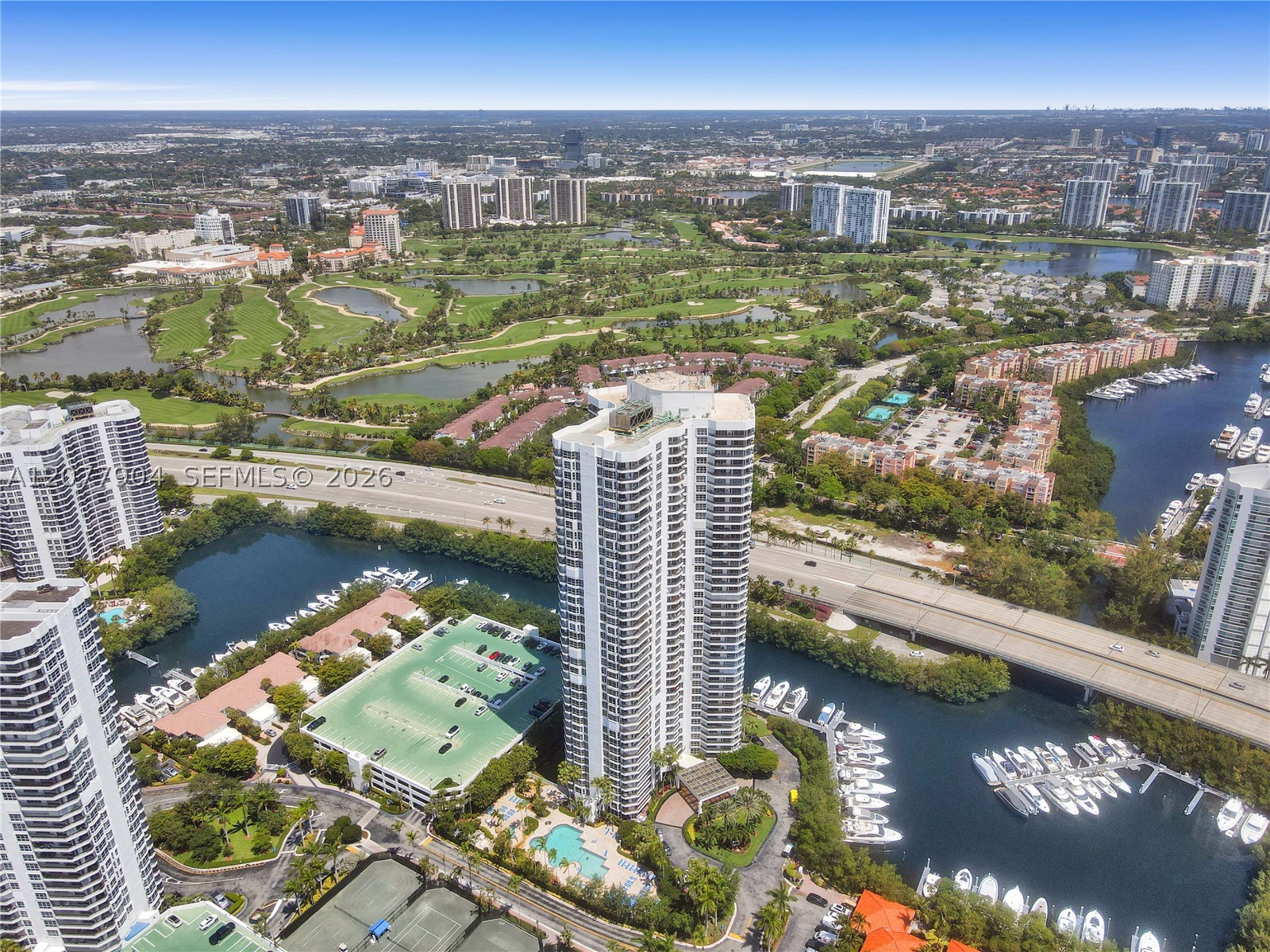 3500 MYSTIC POINTE DR #2202, Aventura FL 33180