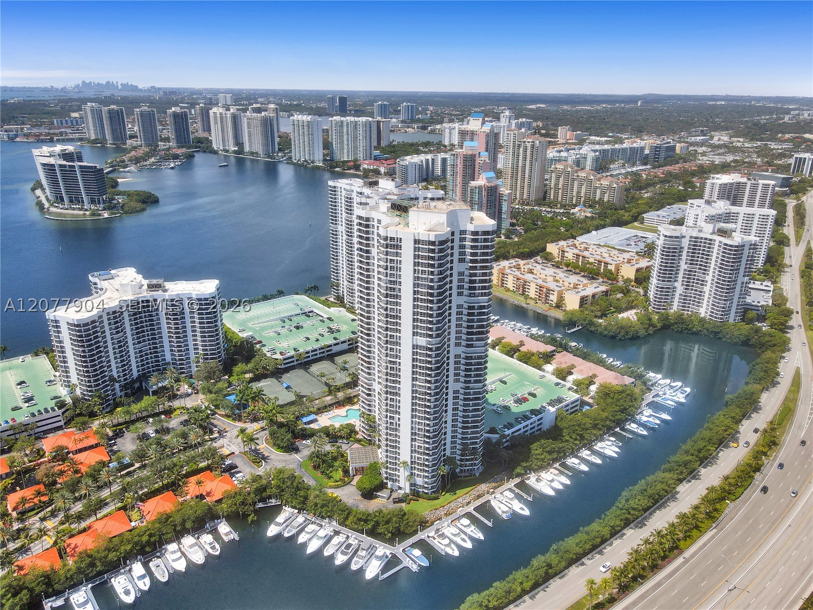 3500 MYSTIC POINTE DR #2202, Aventura FL 33180