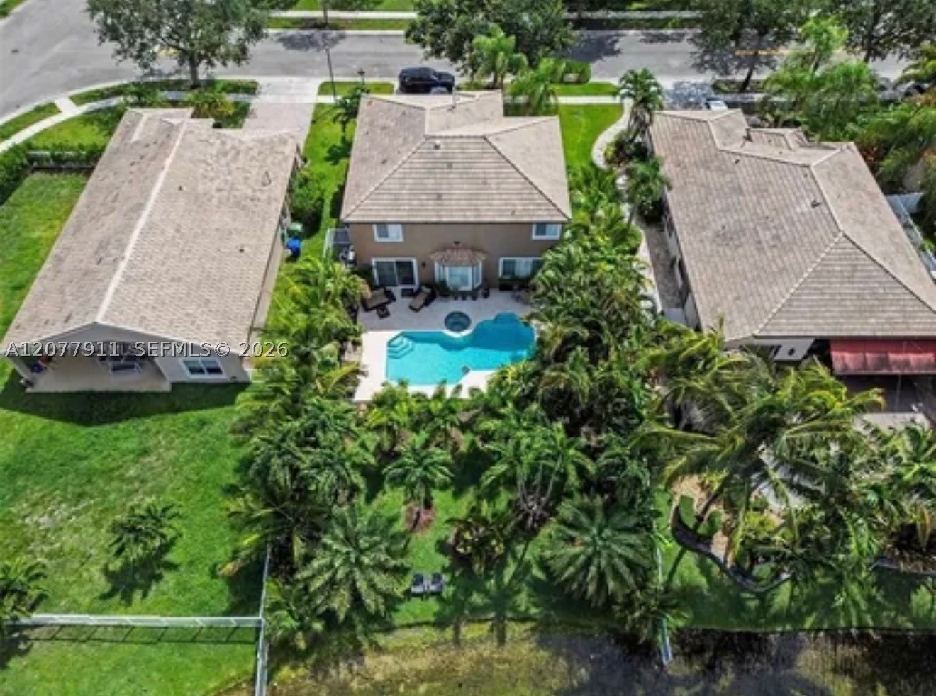 1532 NW 133rd Ave, Pembroke Pines FL 33028