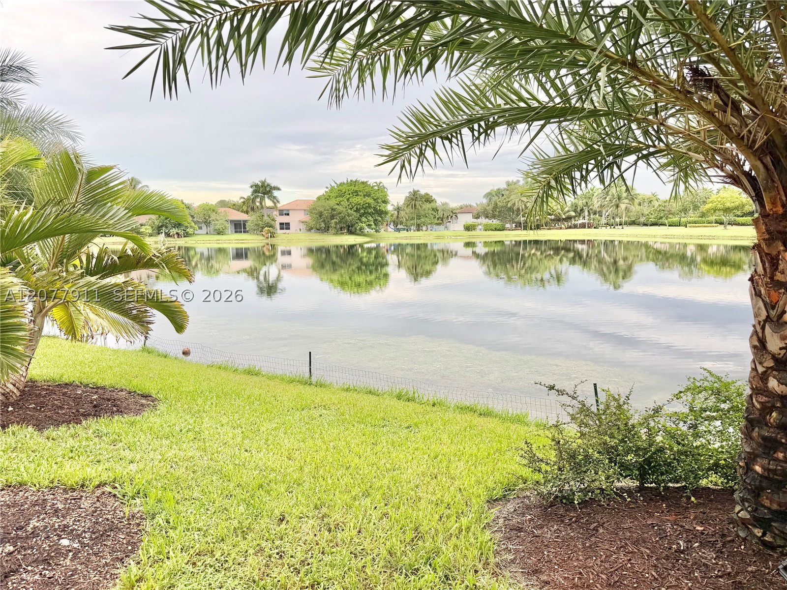 1532 NW 133rd Ave, Pembroke Pines FL 33028
