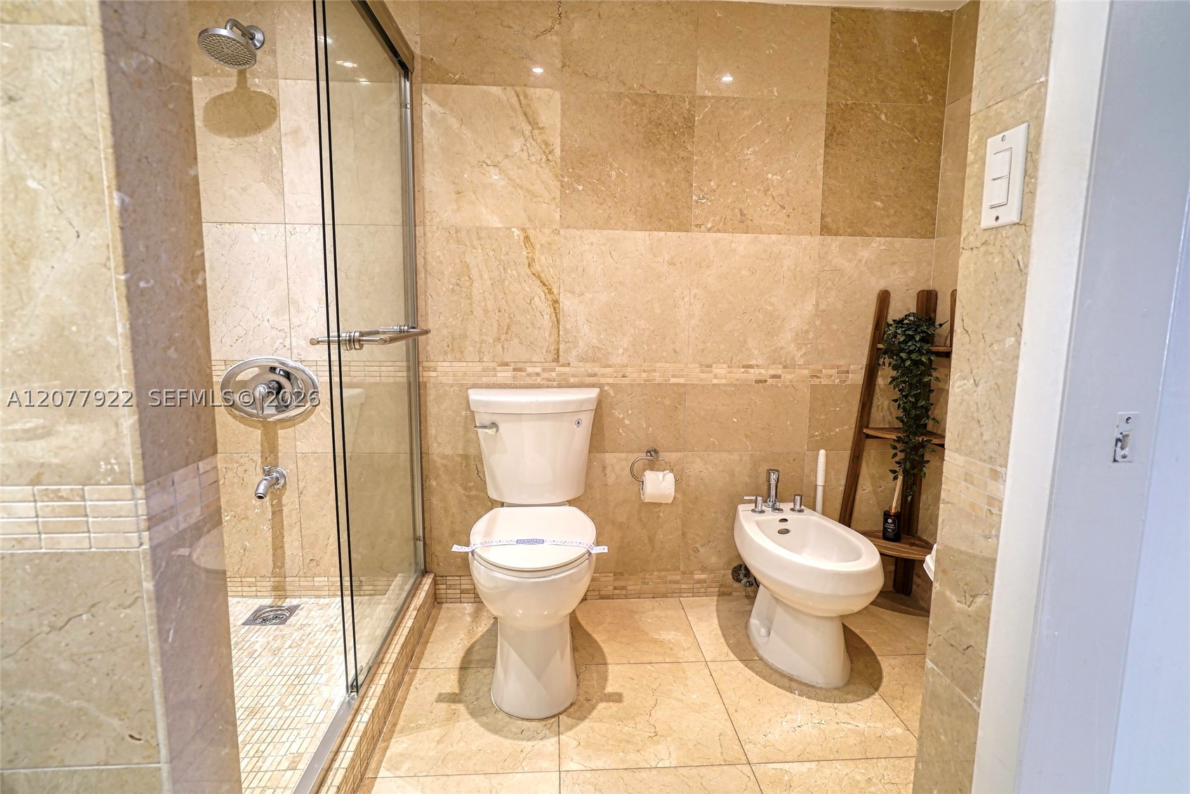 5161 Collins Ave #1101, Miami Beach FL 33140