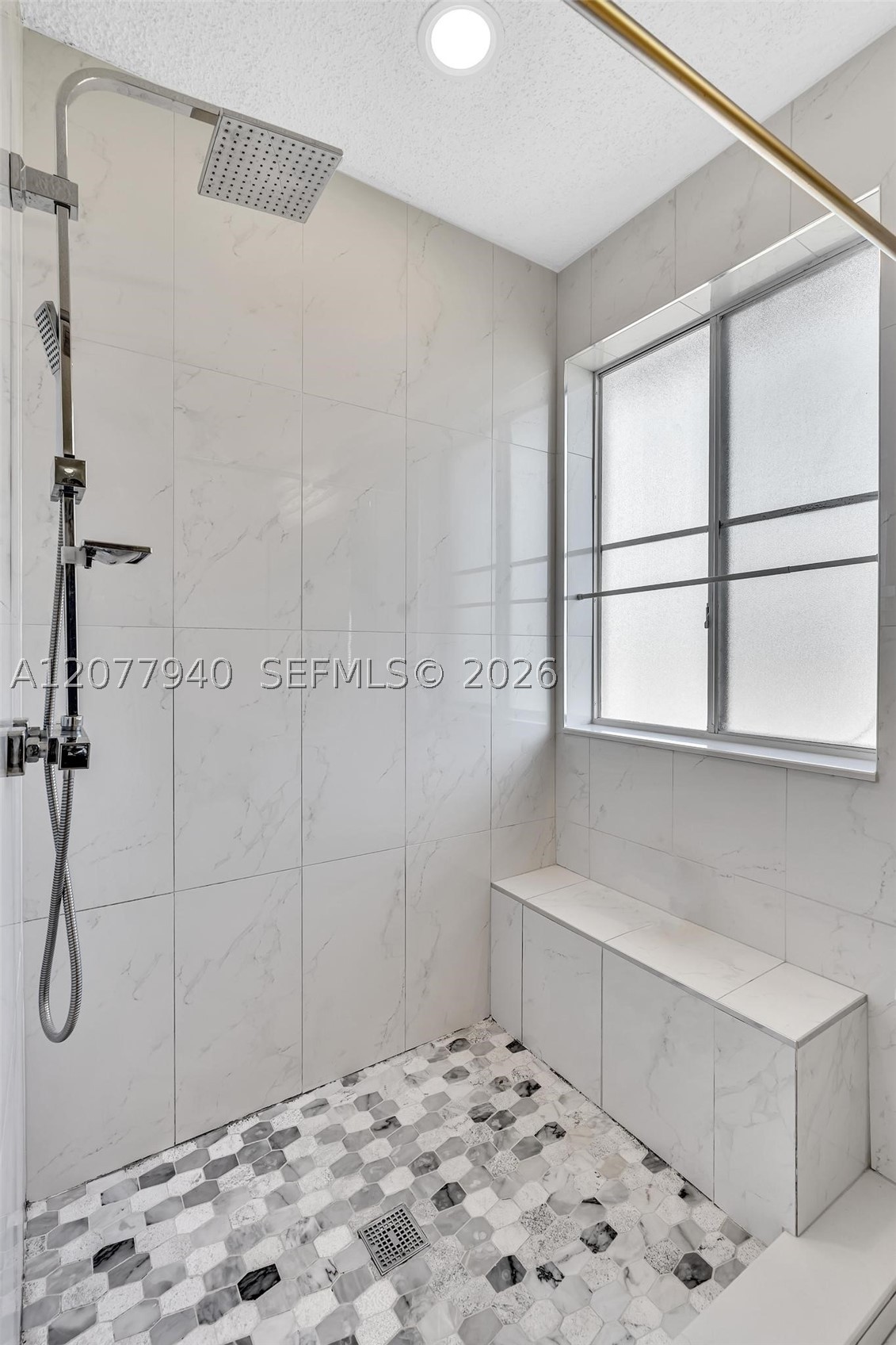 13949 N Forest Oak Cir, Davie FL 33325