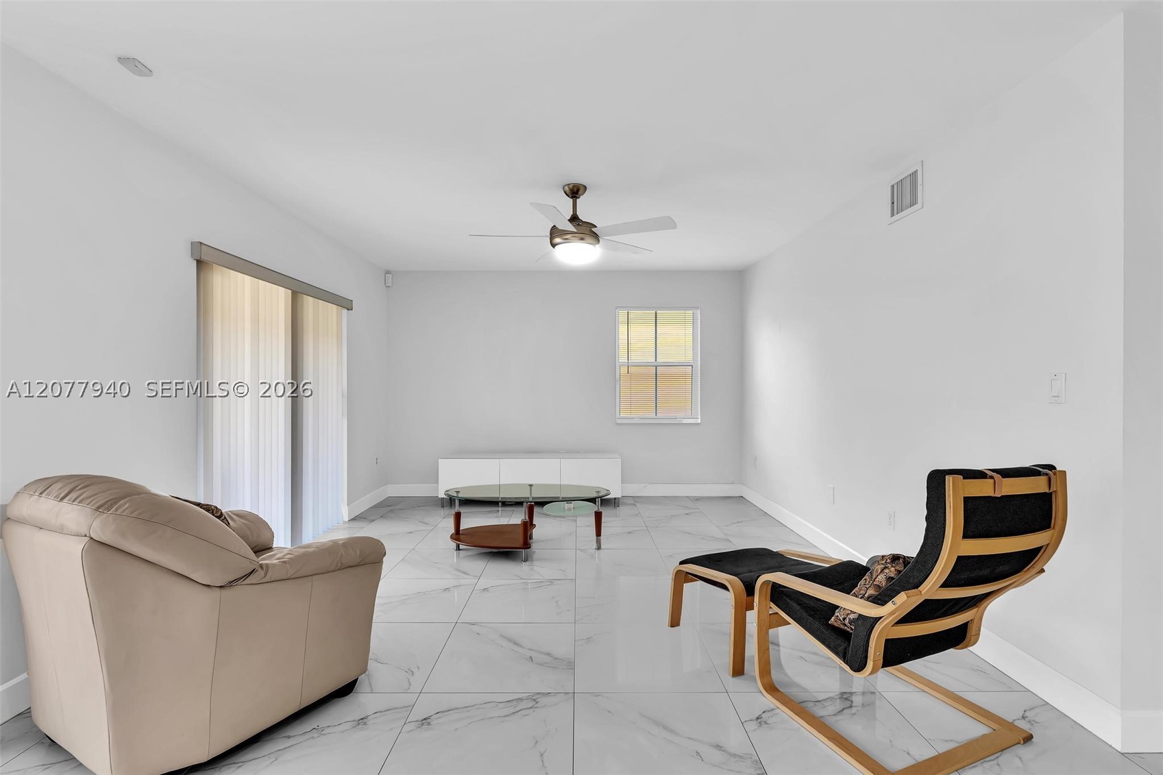 13949 N Forest Oak Cir, Davie FL 33325