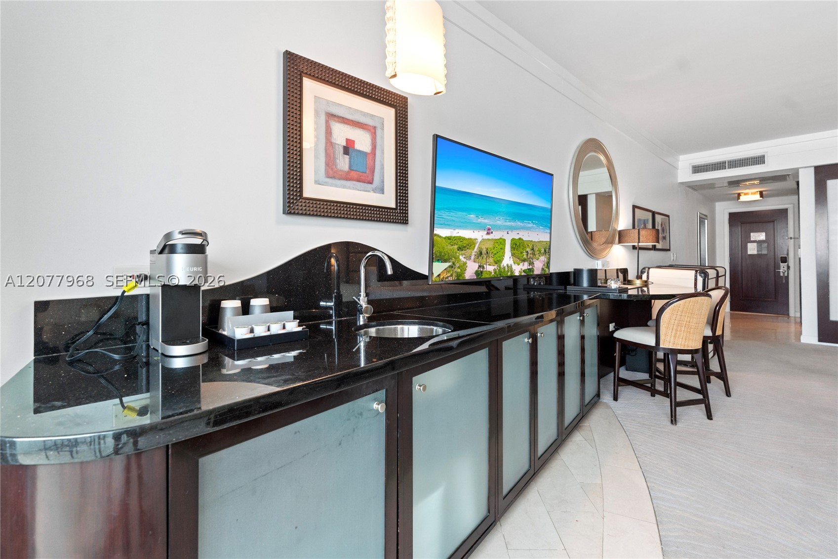 4391 Collins Ave #803, Miami Beach FL 33140